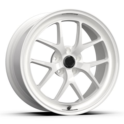 fifteen52 Sector RSR 19x9.5 5x114.3 38mm ET 73.1mm Center Bore Rally White