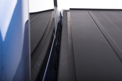 Retrax 99-06 Chevy/GMC 6.5ft Bed / 07 Classic (Wide RETRAX Rail) PowertraxPRO MX