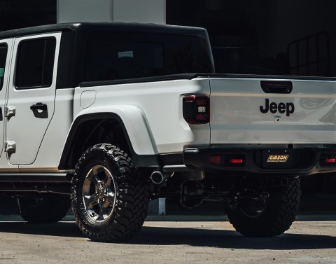 Gibson 20-22 Jeep Gladiator JT Rubicon 3.6L 3in Cat-Back Single Exhaust - Black Elite