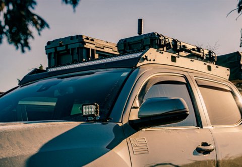 Cali Raised 05-23 Toyota Tacoma Premium Roof Rack - 42 In White Dual Row Spotam/Led Light Bar - A