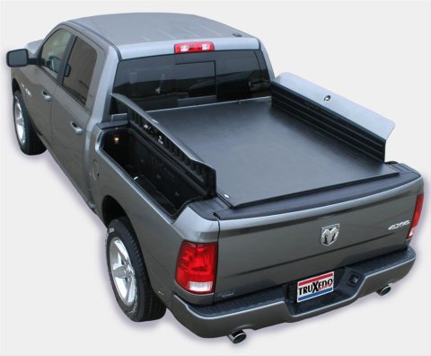 Truxedo 09-18 Ram 1500 w/RamBox & 19-20 Ram 1500 Classic w/RamBox 5ft 7in Lo Pro Bed Cover
