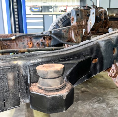 Rust Buster 2004-2012 Chevy Colorado & GMC Canyon Front Cab Body Mount - Right
