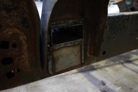 Rust Buster 09-14 Ford F150 All Cab and Bed Configurations Fuel Tank Crossmember - Forward
