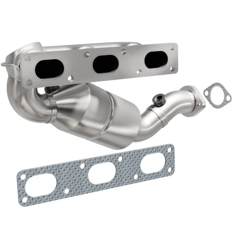 MagnaFlow Direct Fit Catalytic Converter BMW 5 99-00 Rear