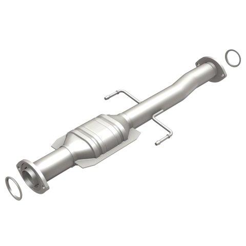 MagnaFlow Direct Fit Catalytic Converter 01-04 Toyota Tacoma 2.4L Rear
