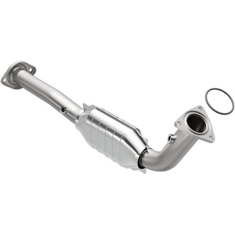 MagnaFlow Direct Fit Catalytic Converter 03-06 Hummer H2 6.0L P/S