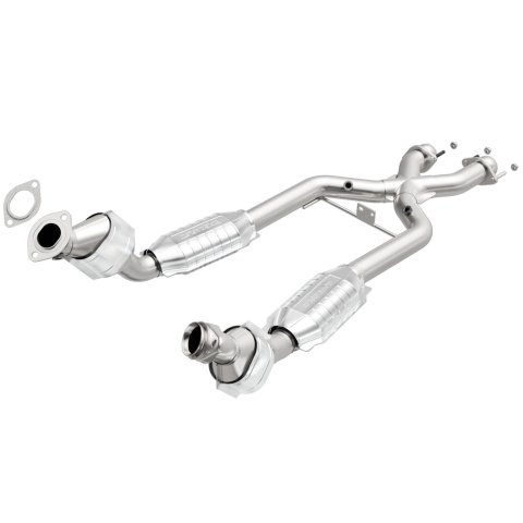 MagnaFlow Direct Fit Catalytic Converter 96-98 4.6L *California*