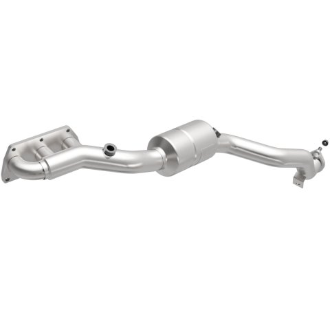 MagnaFlow Direct Fit Catalytic Converter 05-09 Audi A8 6.0L