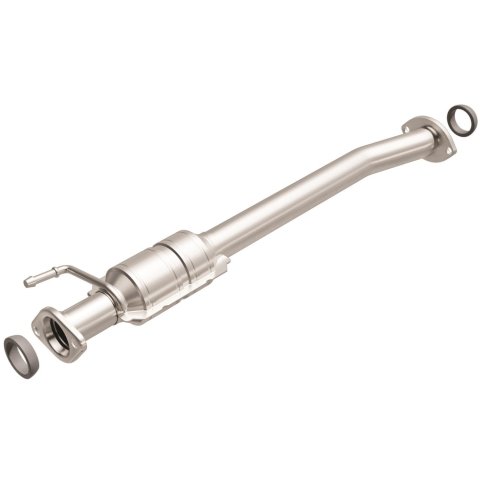 MagnaFlow Direct Fit Catalytic Converter 02-05 Grand Vitara 2.5L