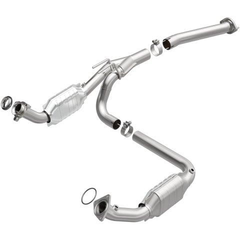MagnaFlow Direct Fit Catalytic Converter Chevy Express 4.3L/5.4L