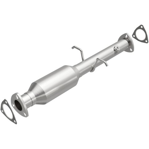 MagnaFlow Direct Fit Catalytic Converter 96-00 GM S-10/Sonoma/Homb