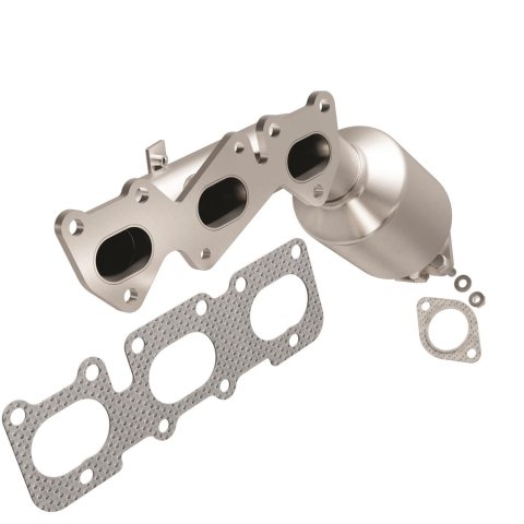 MagnaFlow Direct Fit Catalytic Converter 10-12 Hyundai Genesis 3.8L