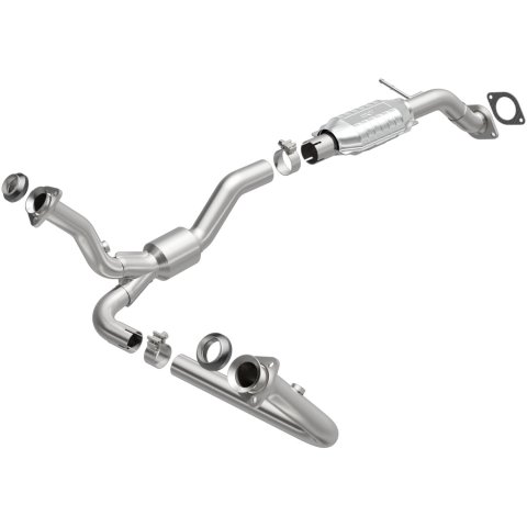 MagnaFlow Direct Fit Catalytic Converter 00-05 Blazer 4WD 4.3L