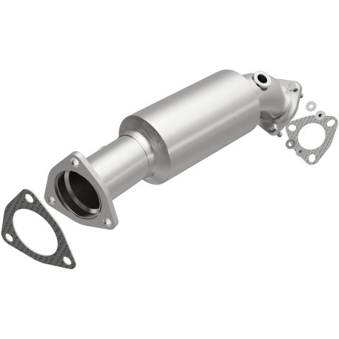MagnaFlow Direct Fit Catalytic Converter 97-00 Audi A4 1.8L