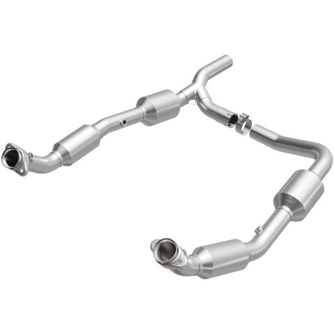 MagnaFlow Direct Fit Catalytic Converter OEM 07-08 Ford E-150