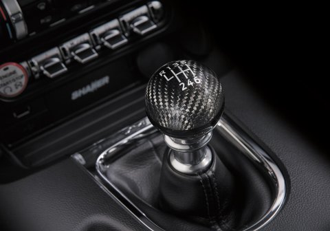 Ford Racing 15-25 Mustang Ford Racing Carbon Fiber Shift Knob 6 Speed