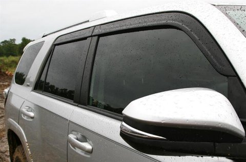 Husky Liners 22-24 Nissan Frontier CC Ventvisor Low Profile (4pc) - Smoke