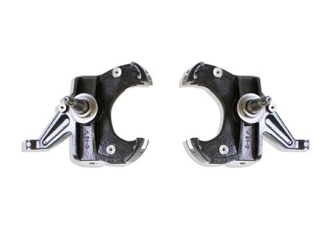 MaxTrac 73-87 Chevrolet C10 2WD 2.5in Front Lowering Spindles (1.00in Rotors)