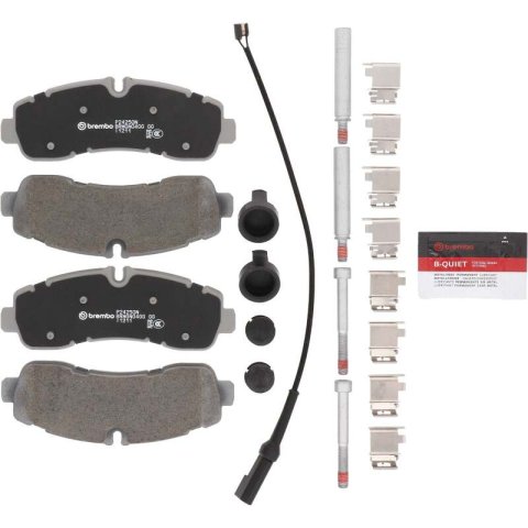 Brembo OE 20-22 Ford Transit-150/Transit-250/Transit-350/Transit-350 HD Ceramic Brake Pad - Rear