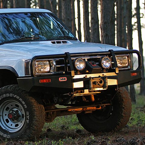 ARB Winchbar Suit Flares 91-96 4 Run Sr5