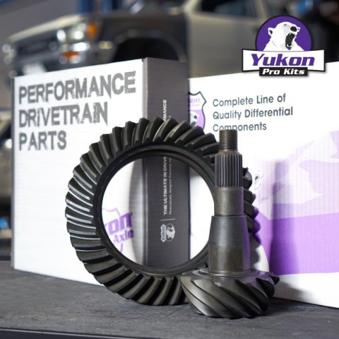 Yukon Gear 11.25in Dana 80 4.56 Rear Ring & Pinion Install Kit 4.375in OD Head Bearing