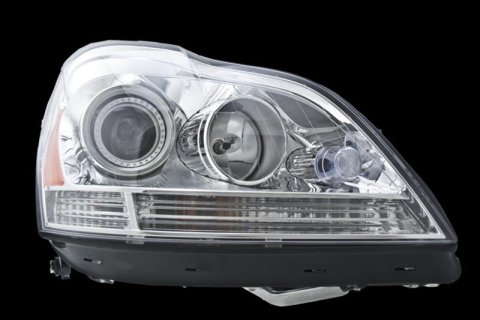 Hella 2010-2012 Mercedes-Benz GL350 Bi-Xenon Headlight Assembly
