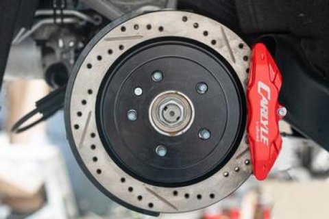 BMR 14-19 Chevrolet Corvette 17in Conversion Kit w/ Drilled & Slotted Rotors & Red Calipers (1x bmrSPN570, 1x bmrDBK573)
