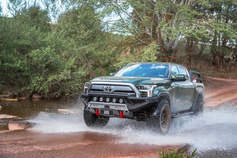 ARB 2022+ Toyota Tundra Zenith Front Bumper Bundle (1x arb3415260, 1x arb6178256, 1x arb6178433)