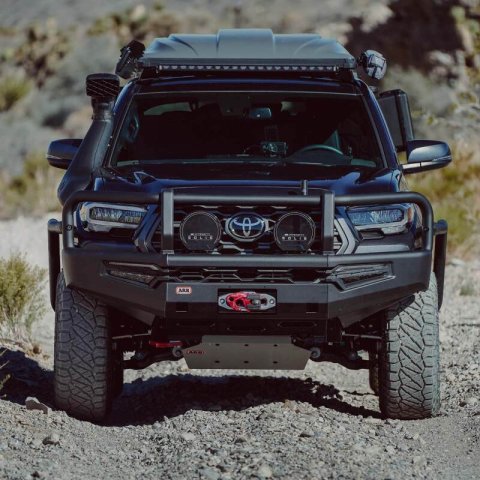 ARB Bumper/Fitting Kit Bundle 3423200K (1x arb3423200K, 1x arb6178110)