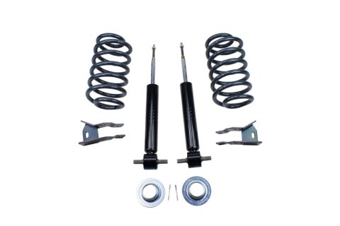 MaxTrac 07-14 GM C/K1500 SUV 2WD/4WD 2in/3in Lowering Strut Kit (1x mxt201230, 1x mxt371303)