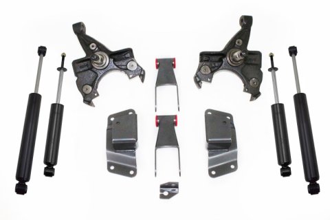 MaxTrac 88-91 GM C1500/2500 2WD Standard Cab 5/6 Lug 2in/4in Lowering Spindle Kit (Bundled Kit)