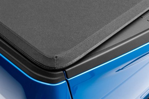 LUND Genesis Elite Tri-Fold Tonneau Covers for 2022 TUNDRA - 958226 GENESIS ELITE TRI-FOLD TONNEAU TOYOTA