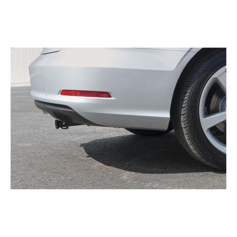 CURT Class 1 Receiver Hitch 11399 Hitch, Class-1, Black Powdercoated, Audi, Each
