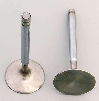 Manley Race Series Stainless Steel Valves 11787-8 Valves, Exhaust, Steel, 1.900 in. Diameter, .371 in. Stem, 5.560 in. Length, Ford, Set of 8