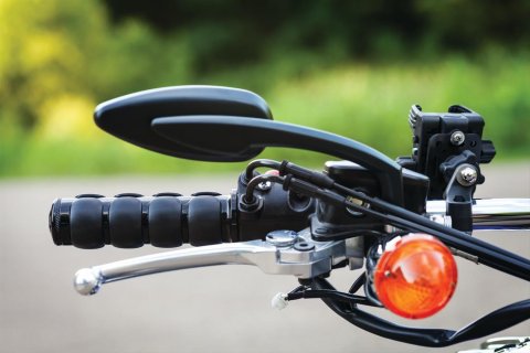 Kuryakyn ISO Grips 6337 Grips, ISO, Aluminum, Black, Twist Throttle Compatible, 7/8 in. Bar Diameter, Pair