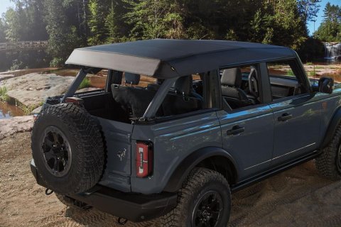 Bestop Trektop Slantback Soft Tops for 2021-2026 BRONCO - 5687335 Top, Slantback, Polymer Cloth, Black, Tinted Windows, Ford Each