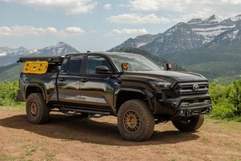 ReadyLift Suspension SST2.1 Lift Kits 62-54340 Kit, 3.00 in. Front Lift, 2.00 in. Rear Lift, Front Strut Kit, Rear Coil Spring, Falcon 2.1. Front/Rear Shocks, Toyota, Kit