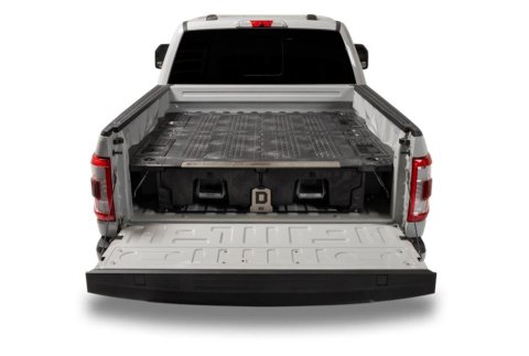 Decked In-Vehicle Storage Systems XT2 Truck Bed Tool Box, Systems, Center of Truck Bed Location, Polyethylene, Black, 6 ft. 7 in. Bed Only, Toyota, Kit