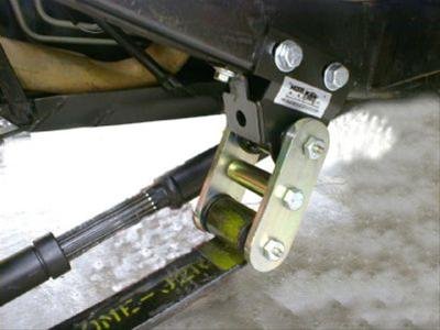 M.O.R.E. Leaf Spring Shackles and Hangers SR103 87-95 Jeep YJ front pair welding required Shackle