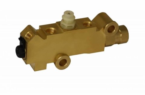 LEED Brakes Brake Proportioning Valves PV2_B Valve, Fixed, Two Inlet, Female Threads, Three Outlet, Female Threads, Brass, Natural, Universal, Front Disc/Rear Drum, Each