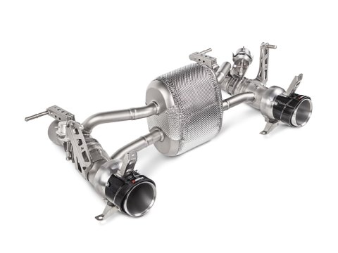 Akrapovic 16-17 Ferrari 488 GTB/488 Spyder Slip-On Line (Titanium) w/ Carbon Tips