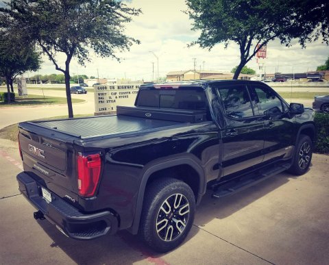 Truck Cover USA American Work Jr. Covers CRJR204 Tonneau Covers, Covers, Retractable, Hard Style, Aluminum, Black Textured, 5.75 ft. Bed Length, GMC, Each
