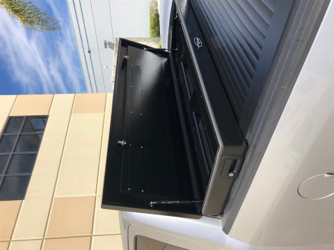 Truck Cover USA American Work Covers CRT544 Tonneau Covers, Covers, Retractable, Hard Style, Aluminum, Black Textured, 5.5 ft. Bed Length, for Nissan, Each