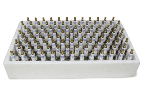 Spark Plug - 14 mm Thread - 0.750 in Reach - Gasket Seat - Resistor - Set of 100
