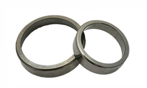 Wheel Bearing Race - Inner and Outer - Steel - Ford Granada Hub - Kit