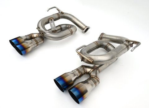 Invidia 22+ Subaru WRX Twin Loop 3.5in. Single Layer Titanium Tip Axle-Back Exhaust