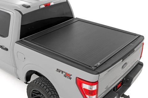 Tonneau Cover - Retracting - Powered - Remote Included - Aluminum - Black - 5 ft 7 in Bed - Ford Fullsize Truck 2015-25 - Kit
