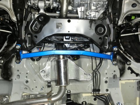 Cusco 2015+ Honda Civic Type-R (FK2) Front Power Brace (JPN & EU Models Only)