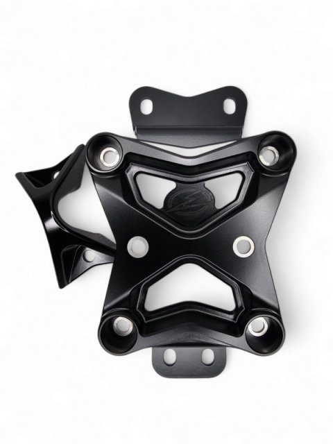 Elektric Offroad 2022+ Can Am X3 Maverick 10 Bolt Radius Rod Plate With Pull Hook (Black)