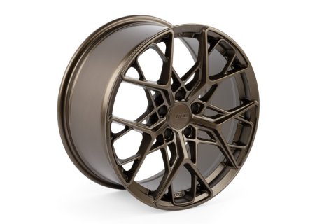 APR A02 Flow Formed - 20x9.0 - 5x112 - ET37 - 66.5mm Center Bore - Bronze Wheel
